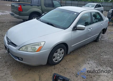2005 Honda Accord 2.4 Lx z USA, uszkodzony, nr VIN 1HGCM56455L003847